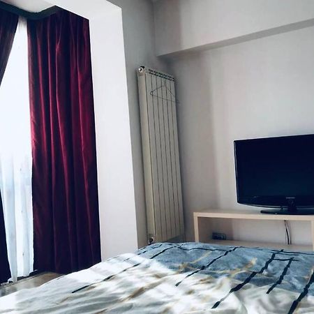 Cozy 2 Rooms Apartment Close To City Center บูคาเรสต์ ภายนอก รูปภาพ