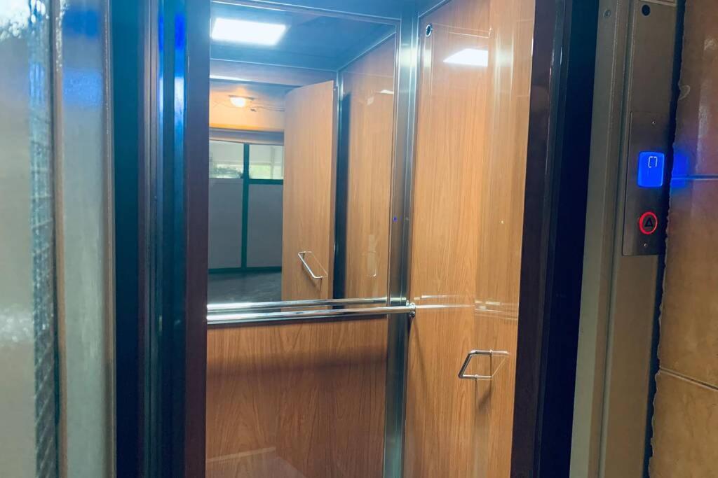 Cozy 2 Rooms Apartment Close To City Center บูคาเรสต์ ภายนอก รูปภาพ